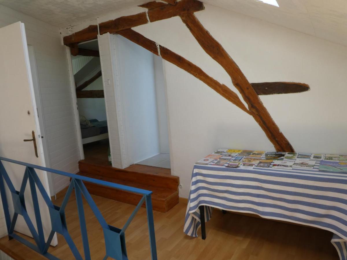 Les Chambres Du Ladoux Sencenac-Puy-de-Fourches Exteriér fotografie